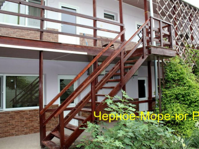 Частный сектор «Уютный» в Черноморском по ул. Почтовая, 37/1